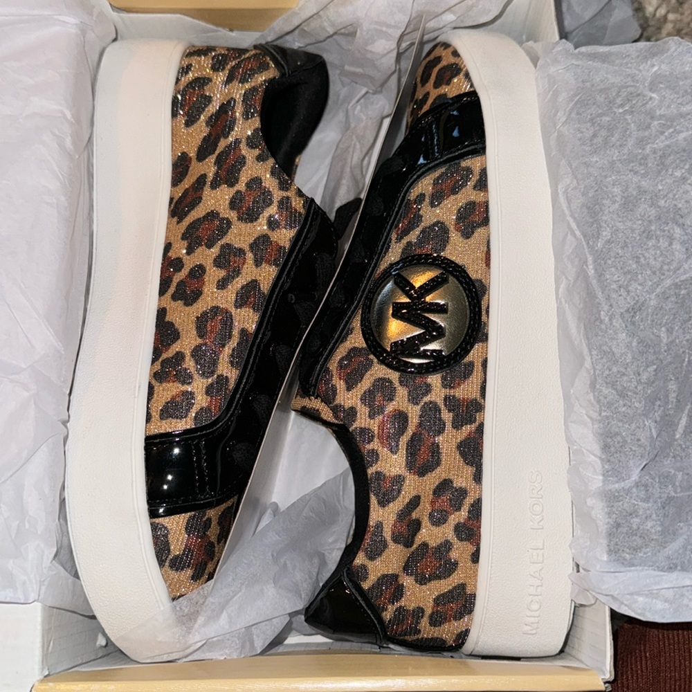 Michael kors leopard shoes